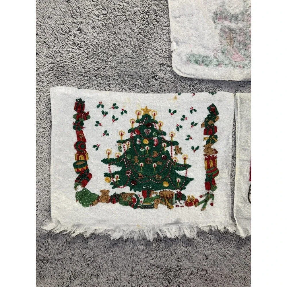 3 Vintage Christmas Cotton Kitchen‎ Towels Fringe Santa Reindeer Tree Cannon B&D